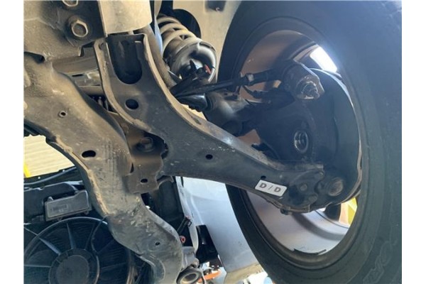 Recambio de brazo suspension delantero derecho para opel antara 2.2 selective referencia OEM IAM 20946157  