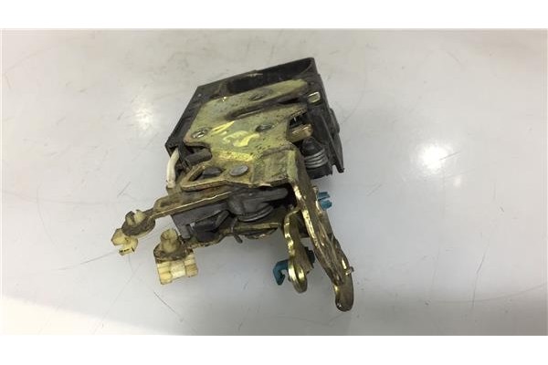 Recambio de cierre electromagnetico delantero izquierdo para daewoo kalos 1.2 se referencia OEM IAM 96272640  