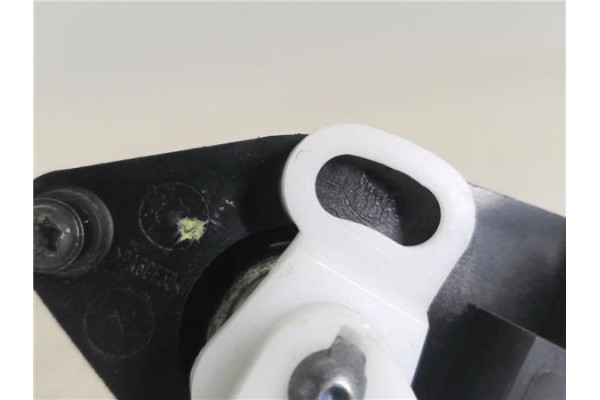 Recambio de bombin porton trasero para ford fusion (cbk) 1.4 referencia OEM IAM 2S6113386AC  