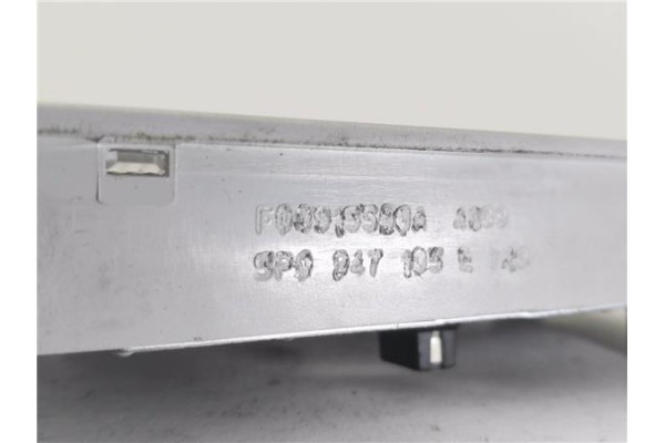 Recambio de luz delantero central techo para seat altea (5p1) 1.9 tdi referencia OEM IAM 5P0947103E  