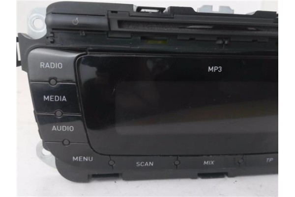 Recambio de autoradio para seat altea (5p1) 1.9 tdi referencia OEM IAM 5P0035153B 8,15765E+12 