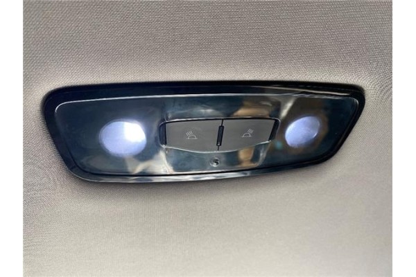 Recambio de luz trasero central techo para alfa romeo giulia (952) 2.2 super referencia OEM IAM 01561305550  