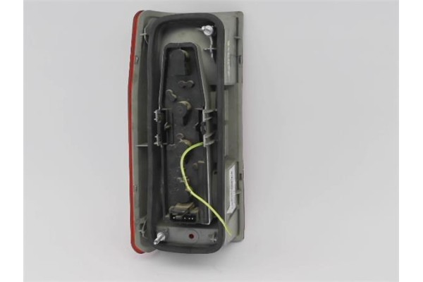 Recambio de piloto trasero derecho para citroen jumpy (u6u) 1.9 d referencia OEM IAM 22500801  
