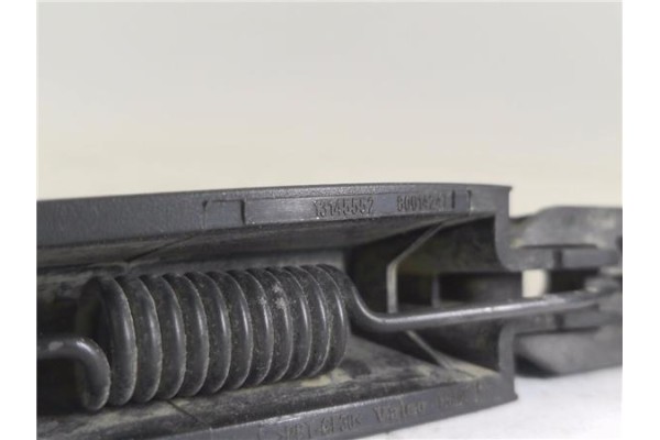 Recambio de brazo limpiaparabrisas trasero para opel zafira b 1.9 enjoy referencia OEM IAM 13145552  