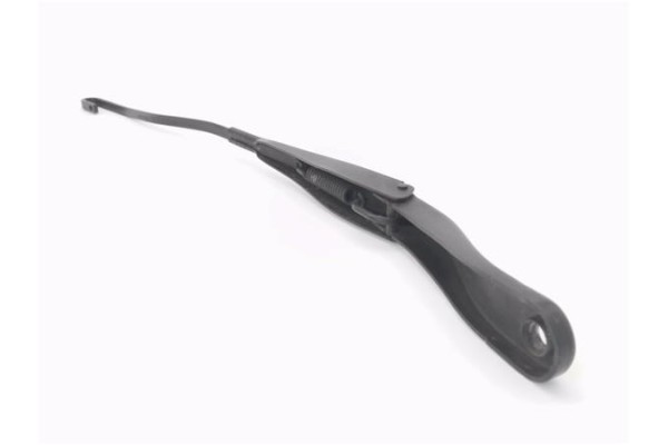 Recambio de brazo limpiaparabrisas delantero derecho para dacia sandero ii 1.2 ambiance referencia OEM IAM 288805100R  
