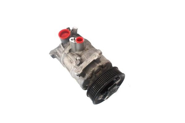 Recambio de compresor aire acond. para volkswagen golf vii berlina (bq1/be2) 1.6 sport referencia OEM IAM 5Q0816803J  