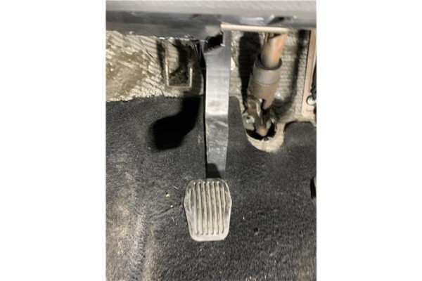 Recambio de pedal embrague para ford focus ii (da_) 2.0 tdci referencia OEM IAM 1566140  