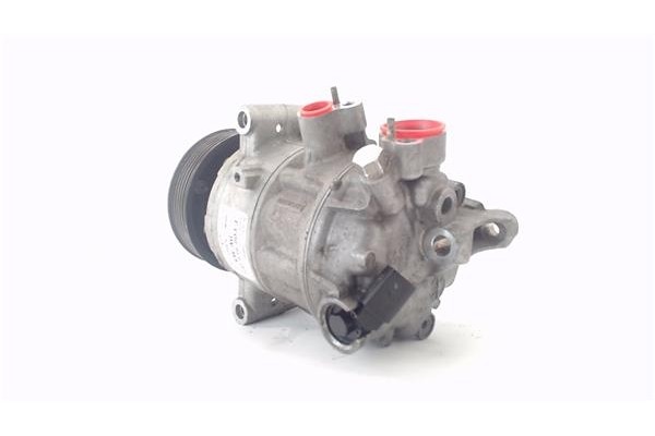Recambio de compresor aire acond. para volkswagen golf vii berlina (bq1/be2) 1.6 sport referencia OEM IAM 5Q0816803J  