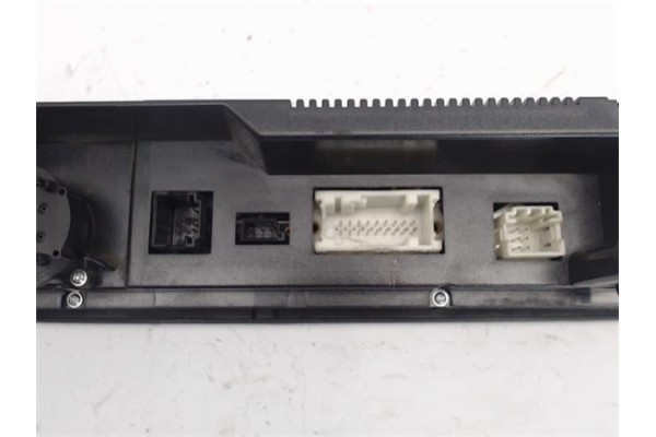Recambio de mandos climatizador para bmw serie 3 berlina (e46) referencia OEM IAM 64116956319  
