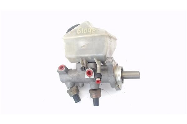 Recambio de bomba freno para volvo xc90 d5 referencia OEM IAM 8683272  