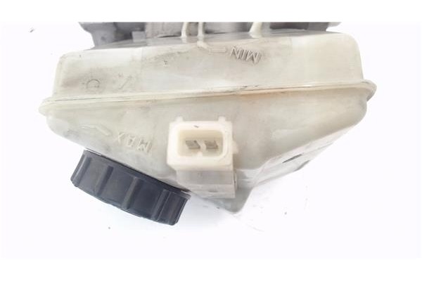Recambio de bomba freno para volvo xc90 d5 referencia OEM IAM 8683272  