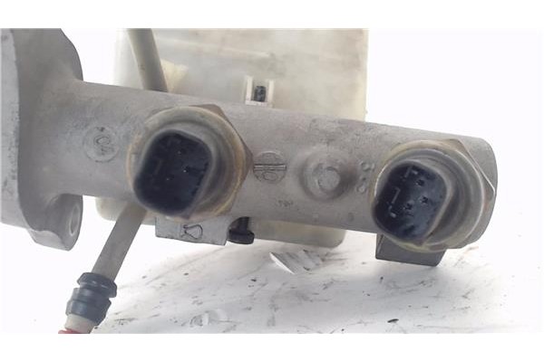 Recambio de bomba freno para volvo xc90 d5 referencia OEM IAM 8683272  