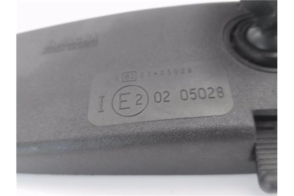Recambio de retrovisor interior para dacia sandero ii 1.2 ambiance referencia OEM IAM E20205028  