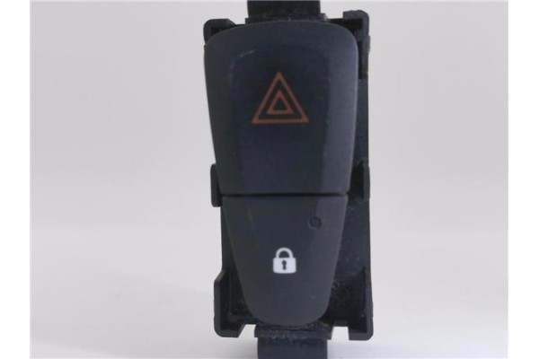 Recambio de interruptor luces emergencia para dacia sandero ii 1.2 ambiance referencia OEM IAM E3160101  
