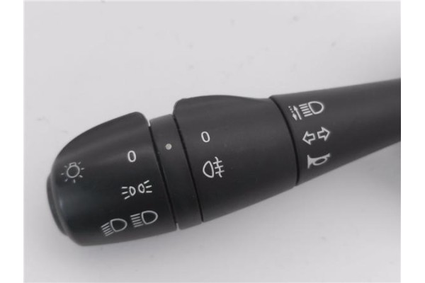 Recambio de mando intermitencia para dacia sandero ii 1.2 ambiance referencia OEM IAM E10645380  