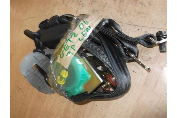 Recambio de juego cinturones trasero para hyundai getz (tb) 1.5 crdi referencia OEM IAM 898201C080WK 898101C610WK 
