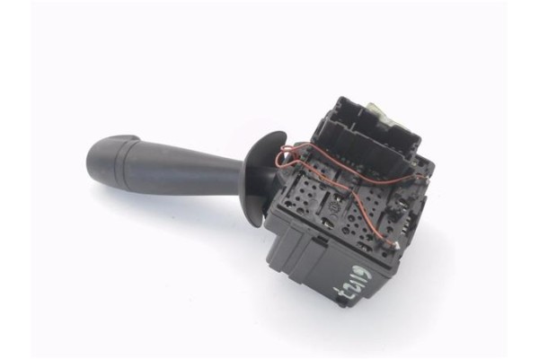 Recambio de mando limpiaparabrisas para dacia sandero ii 1.2 ambiance referencia OEM IAM E10670224  