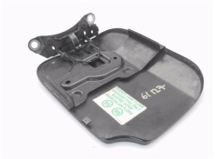 Recambio de tapa exterior combustible para dacia sandero ii 1.2 ambiance referencia OEM IAM 8200389403  