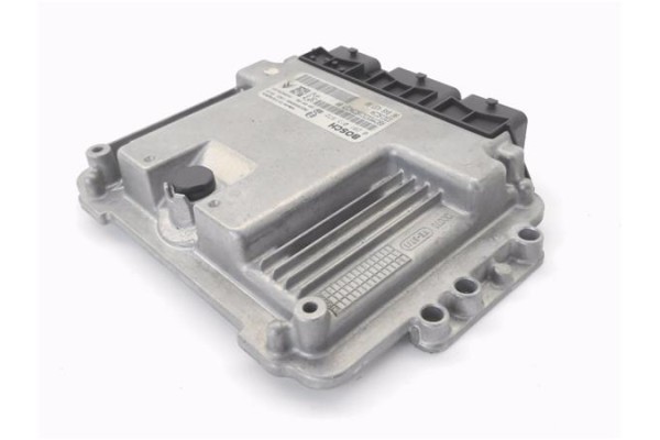 Recambio de centralita para peugeot 308 1.6 confort referencia OEM IAM 9664843780 281013872 