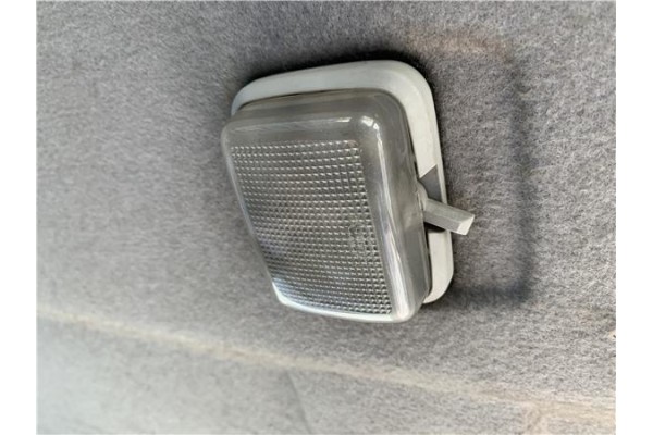 Recambio de luz trasero central techo para suzuki vitara (se/sf/et) 1.6 i 16v (et, ta02) referencia OEM IAM 3623085C20  