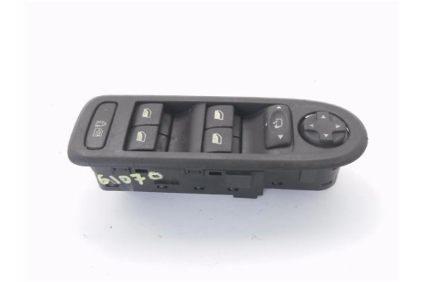 Recambio de mando elevalunas delantero izquierdo para peugeot 308 1.6 confort referencia OEM IAM 96644917XT  