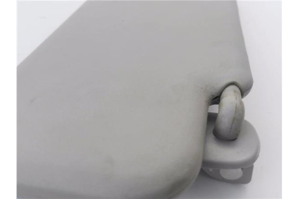 Recambio de parasol izquierdo para dacia sandero ii 1.2 ambiance referencia OEM IAM 964016685R  