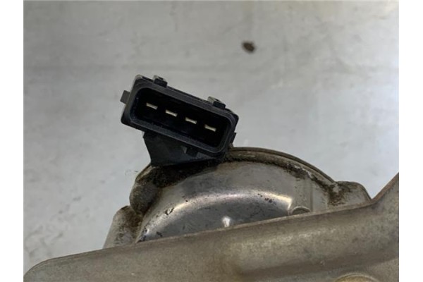 Recambio de motor limpiaparabrisas delantero para volvo v70 familiar 2.4 d5 referencia OEM IAM 09151848 404775 