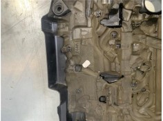 Recambio de tapa motor para volkswagen golf vii berlina (bq1/be2) 1.6 sport referencia OEM IAM 04L103925Q 04L103925S 