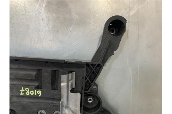 Recambio de soporte bateria para volkswagen golf vii berlina (bq1/be2) 1.6 sport referencia OEM IAM 5Q0915321K  