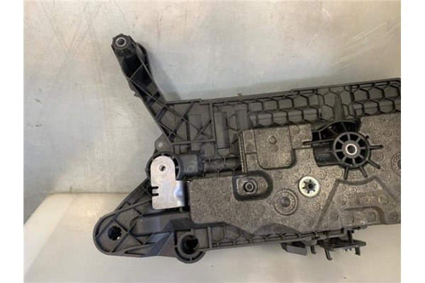 Recambio de soporte bateria para volkswagen golf vii berlina (bq1/be2) 1.6 sport referencia OEM IAM 5Q0915321K  