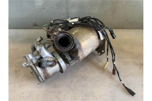 Recambio de catalizador para volkswagen golf vii berlina (bq1/be2) 1.6 sport referencia OEM IAM 04L131765BD 5Q0181DA 