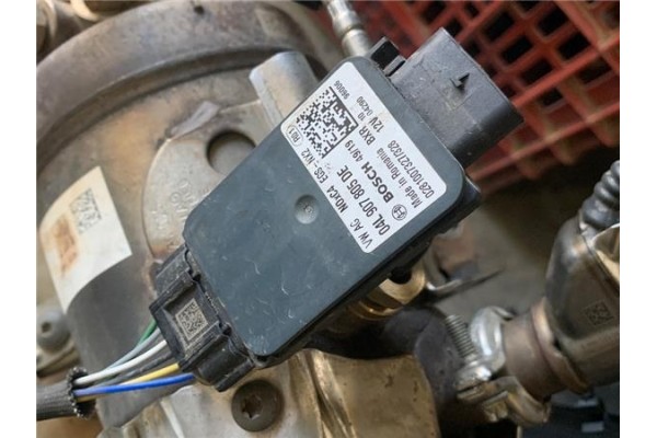 Recambio de catalizador para volkswagen golf vii berlina (bq1/be2) 1.6 sport referencia OEM IAM 04L131765BD 5Q0181DA 