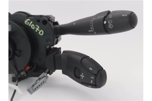 Recambio de mando intermitencia para peugeot 308 1.6 confort referencia OEM IAM 96643943XT 12276704 