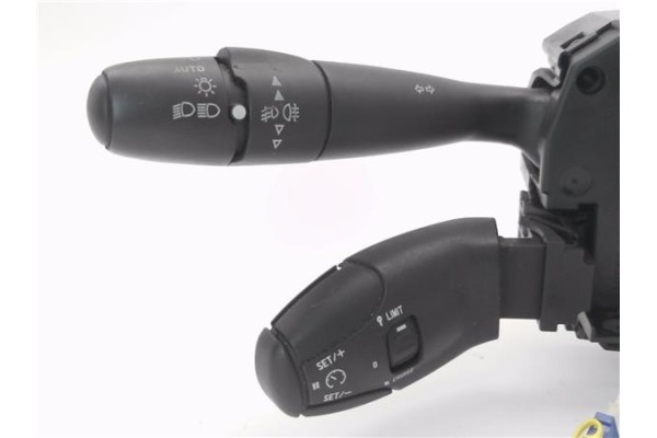 Recambio de mando intermitencia para peugeot 308 1.6 confort referencia OEM IAM 96643943XT 12276704 