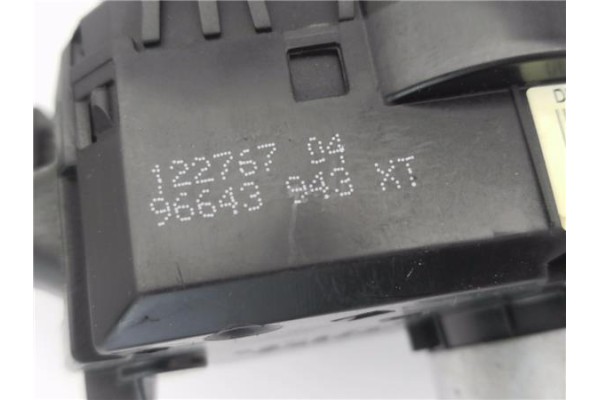 Recambio de mando intermitencia para peugeot 308 1.6 confort referencia OEM IAM 96643943XT 12276704 