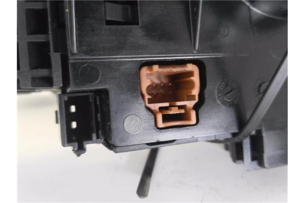 Recambio de mando intermitencia para peugeot 308 1.6 confort referencia OEM IAM 96643943XT 12276704 