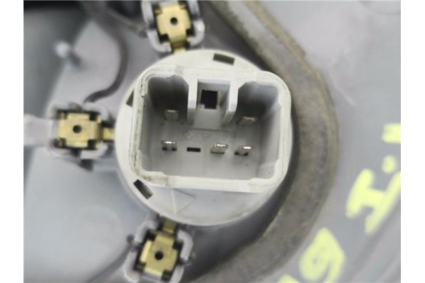 Recambio de piloto trasero izquierdo para toyota yaris (ncp1/nlp1/scp1) 1.0 16v (scp10_) referencia OEM IAM 5308701L  