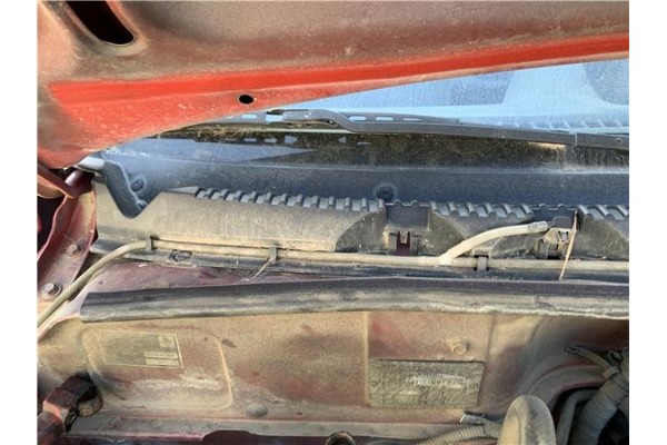 Recambio de torpedo para suzuki vitara (se/sf/et) 1.6 i 16v (et, ta02) referencia OEM IAM 7311177E12T01  