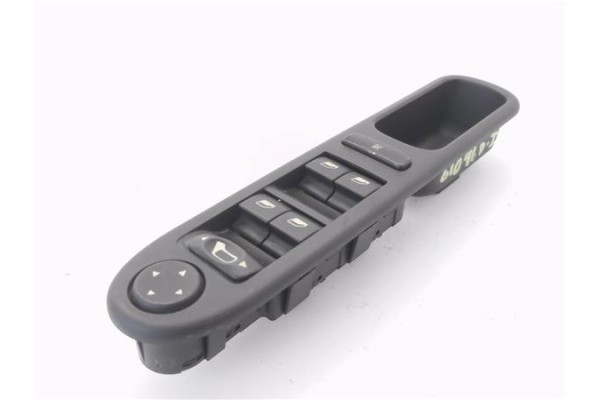 Recambio de mando elevalunas delantero izquierdo para peugeot 307 (s1) 1.6 xt referencia OEM IAM 96531124XT  