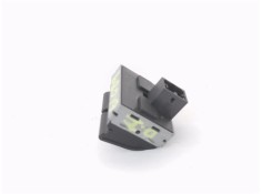 Recambio de mando elevalunas delantero izquierdo para volkswagen polo iv (9n1) 1.4 tdi referencia OEM IAM 170147  