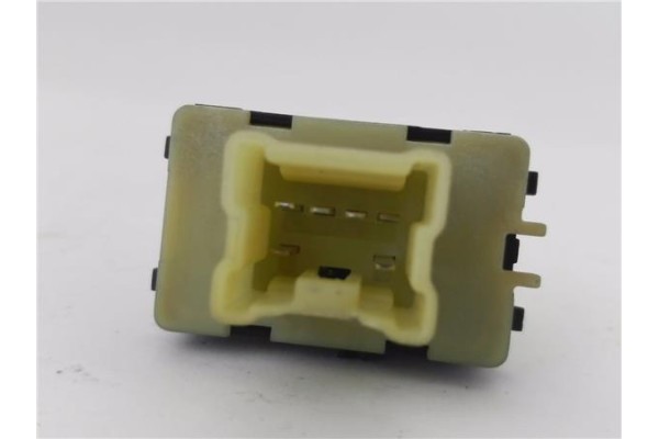 Recambio de mando elevalunas delantero derecho para dacia sandero ii 1.2 ambiance referencia OEM IAM 254214937R  