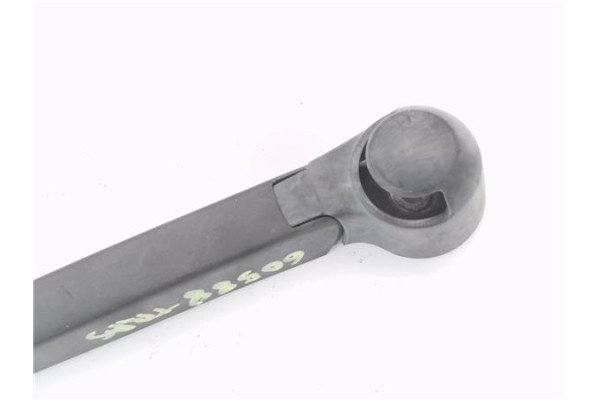Recambio de brazo limpiaparabrisas trasero para volkswagen golf v (1k1) 1.9 tdi referencia OEM IAM 6Q6955707A  