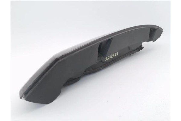 Recambio de piloto trasero derecho para opel corsa c 1.3 cdti referencia OEM IAM 89307501  