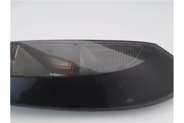 Recambio de piloto trasero derecho para opel corsa c 1.3 cdti referencia OEM IAM 89307501  