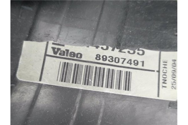 Recambio de piloto trasero izquierdo para opel corsa c 1.3 cdti referencia OEM IAM 89307491  