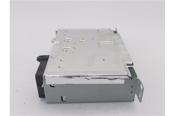 Recambio de navegador para peugeot 208 1.2 access referencia OEM IAM 9828992980 7503900265 