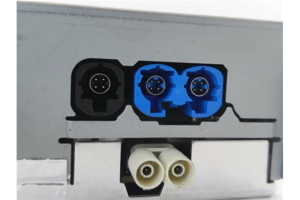 Recambio de navegador para peugeot 208 1.2 access referencia OEM IAM 9828992980 7503900265 