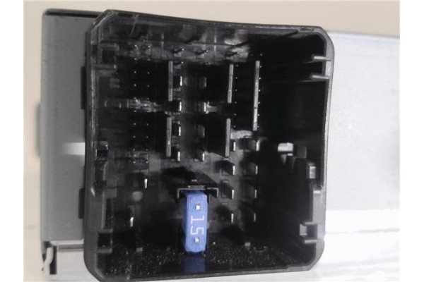 Recambio de navegador para peugeot 208 1.2 access referencia OEM IAM 9828992980 7503900265 