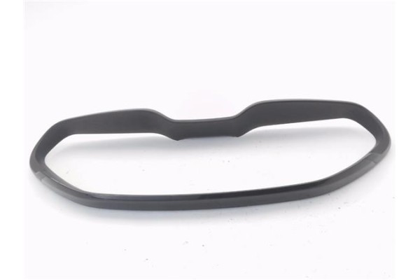 Recambio de embellecedor cuadro instrumentos para peugeot 208 1.2 access referencia OEM IAM 9673859177  