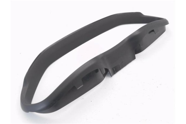 Recambio de embellecedor cuadro instrumentos para peugeot 208 1.2 access referencia OEM IAM 9673859177  